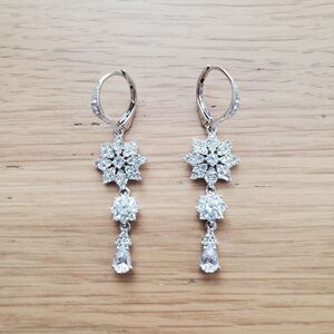 Vintage Silver Snowflake Earrings